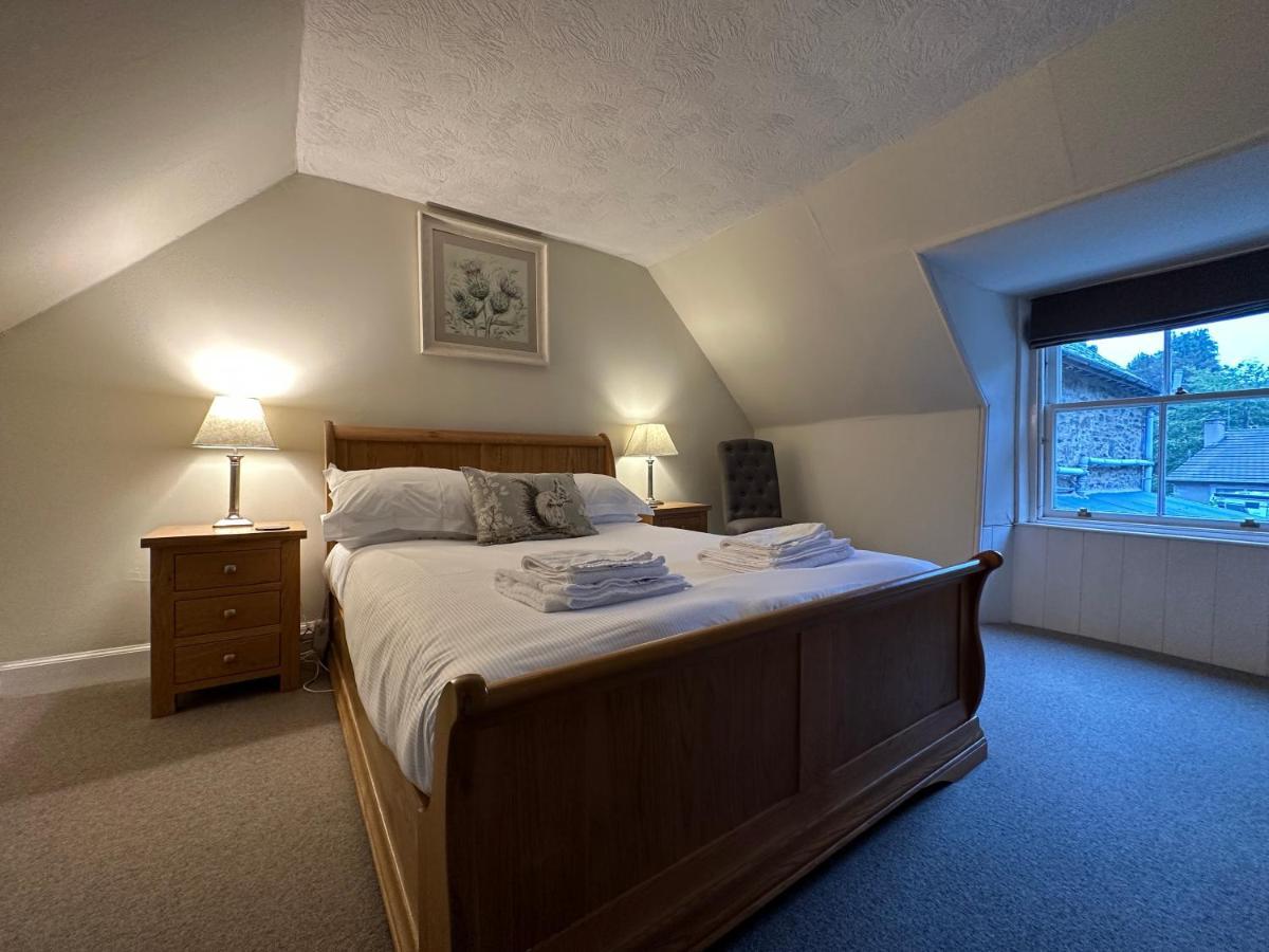 Red Squirrel Cottage Strathtay Екстер'єр фото